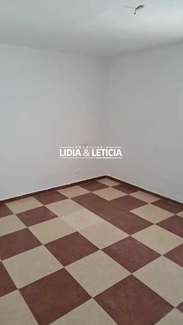Dormitori de Casa o xalet en venda en Alcalá de Guadaira