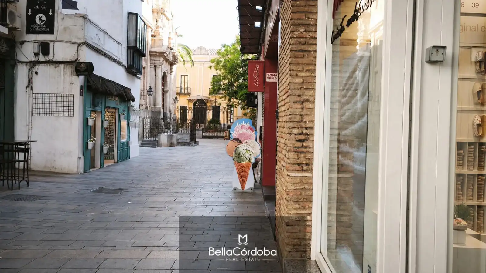 Vista exterior de Pis en venda en Córdoba amb Aire condicionat, Calefacció i Moblat