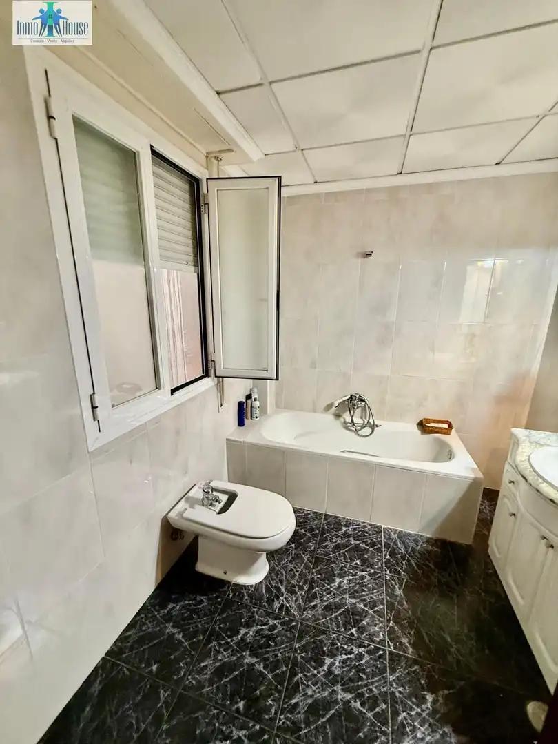 Piso con terraza en venta en Feria, imagen 27