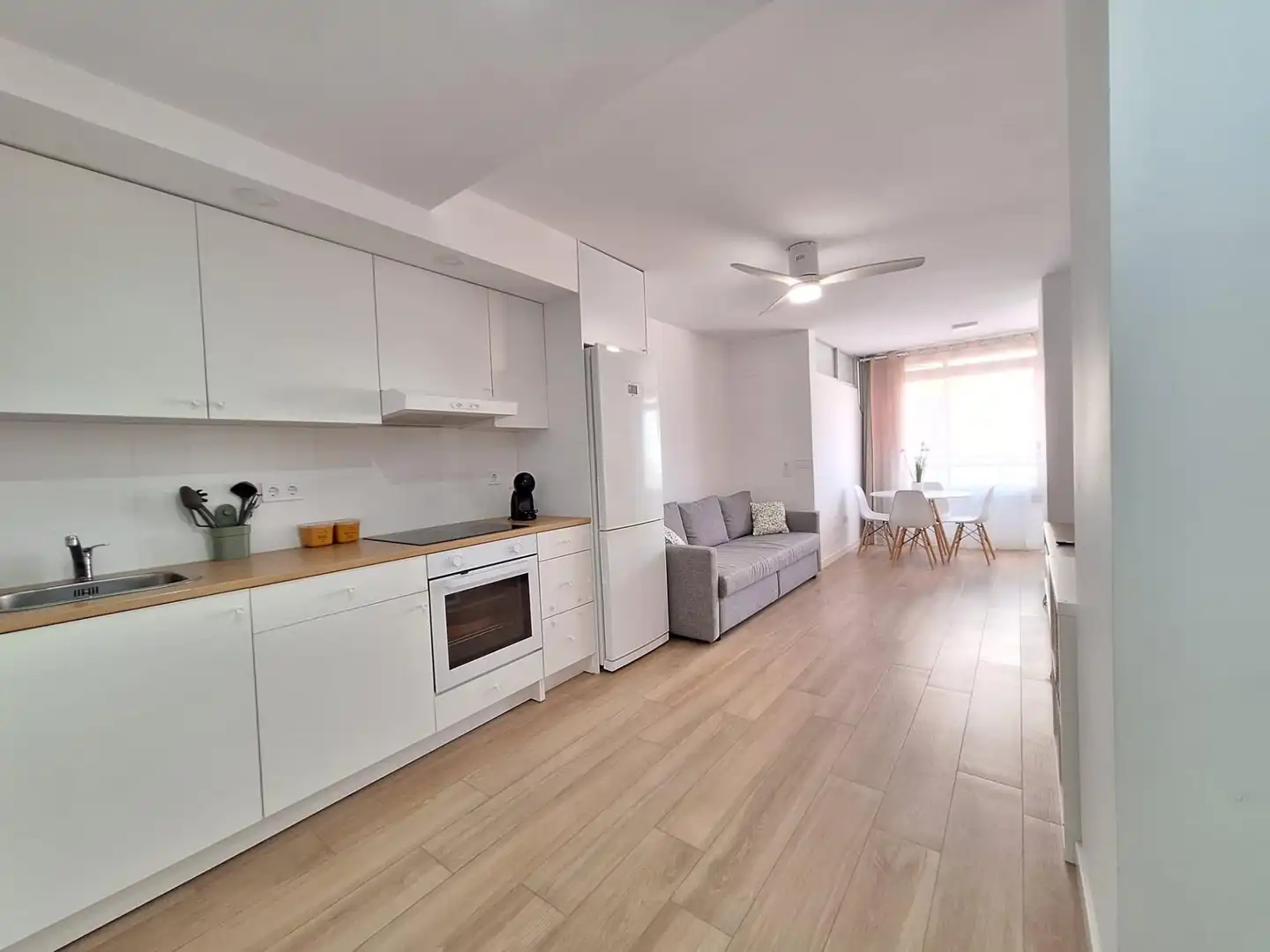 Sala de estar de Apartamento en venta en Cullera con Amueblado y Piscina comunitaria