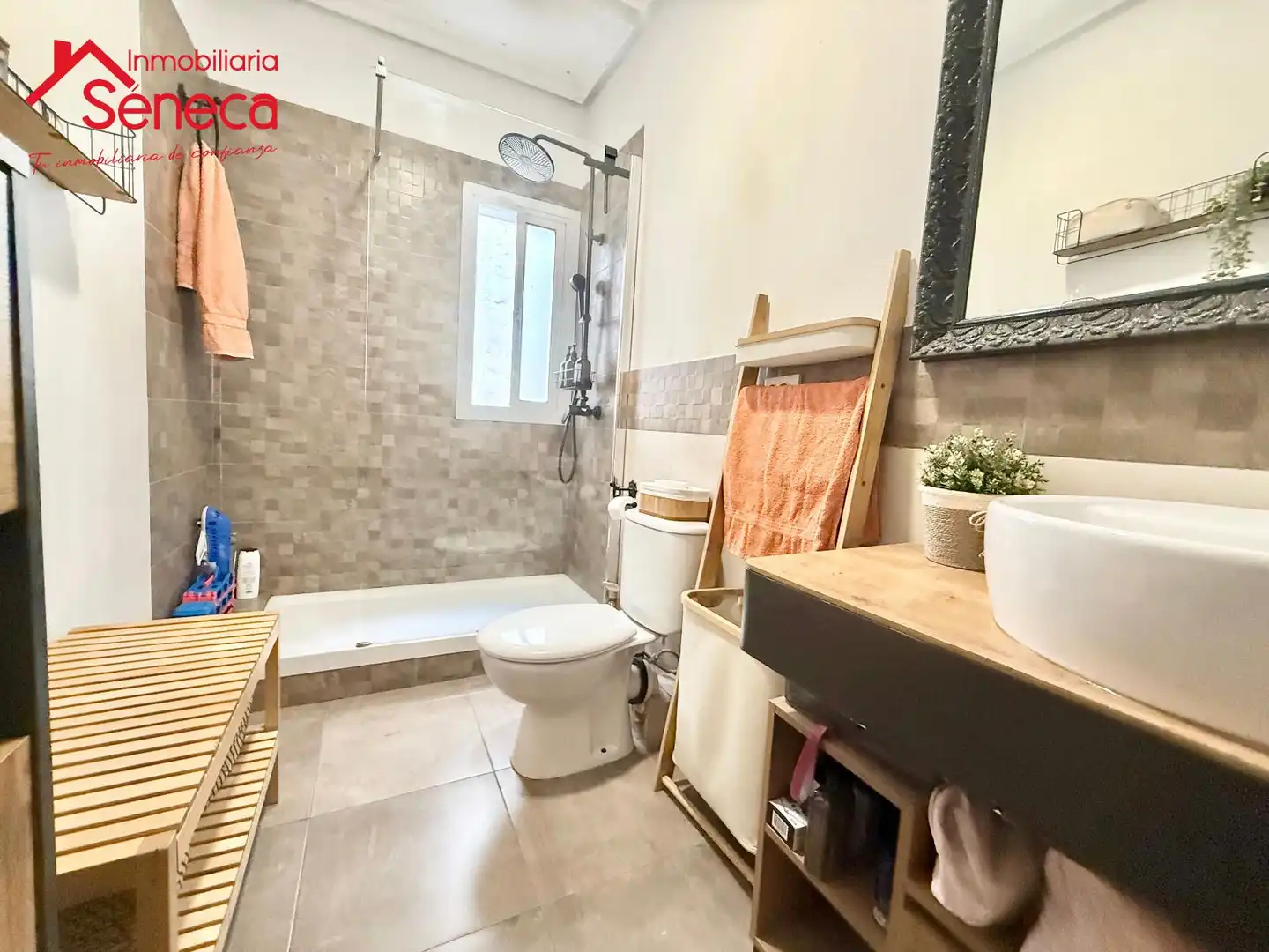 Baño de Piso en venta en Córdoba con Terraza