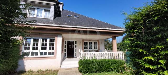 Casa-chalet en Venta en El Franco