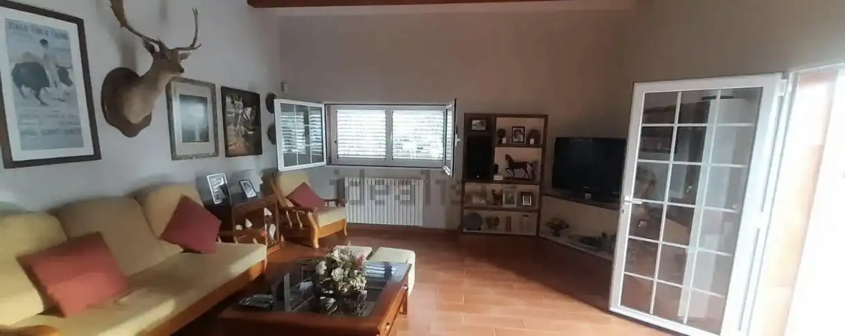Sala de estar de Casa o chalet en venta en Paterna con Aire acondicionado, Calefacción y Jardín privado