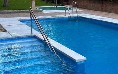 Swimming pool of Flat for sale in  Córdoba Capital  with Air Conditioner, Heating and Terrace