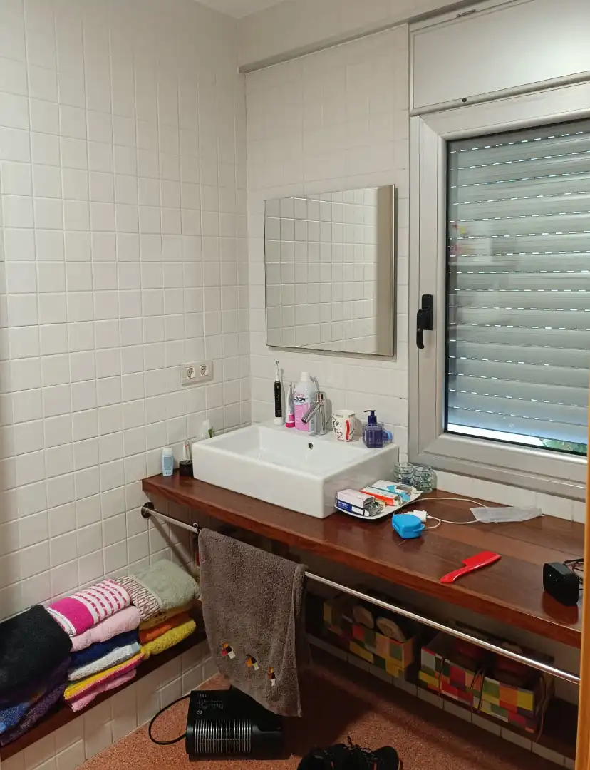 Bathroom of Houses for sale in Sant Esteve de Palautordera  with Air Conditioner, Heating and Private garden