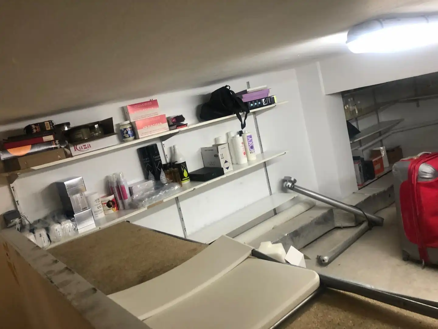 Geschaftsraum zur ubertragung in Avenida de San José, La Granja