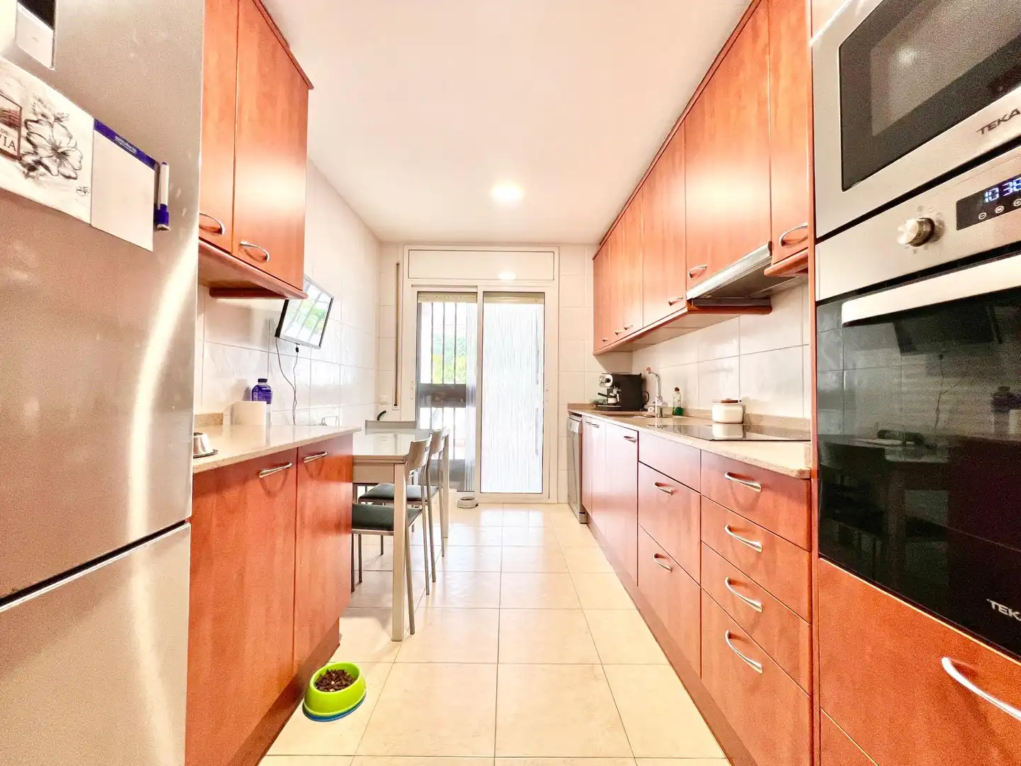 Cocina de Casa o chalet en venta en Calafell con Aire acondicionado, Calefacción y Jardín privado