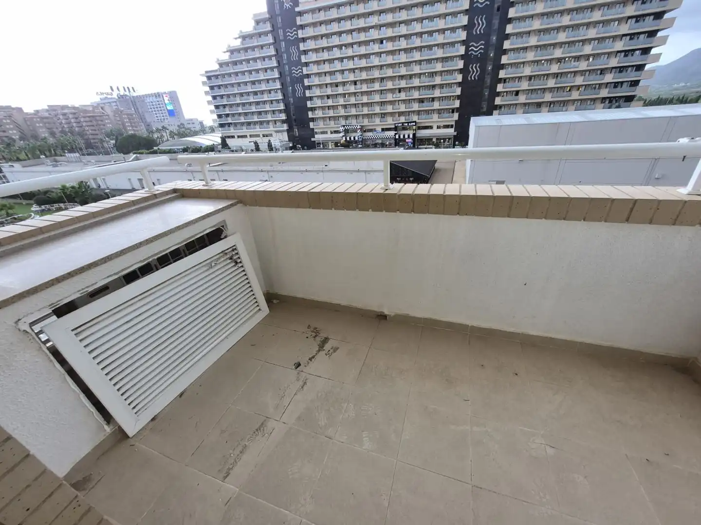 Apartment mit Aufzug zum Verkauf in Central 6
