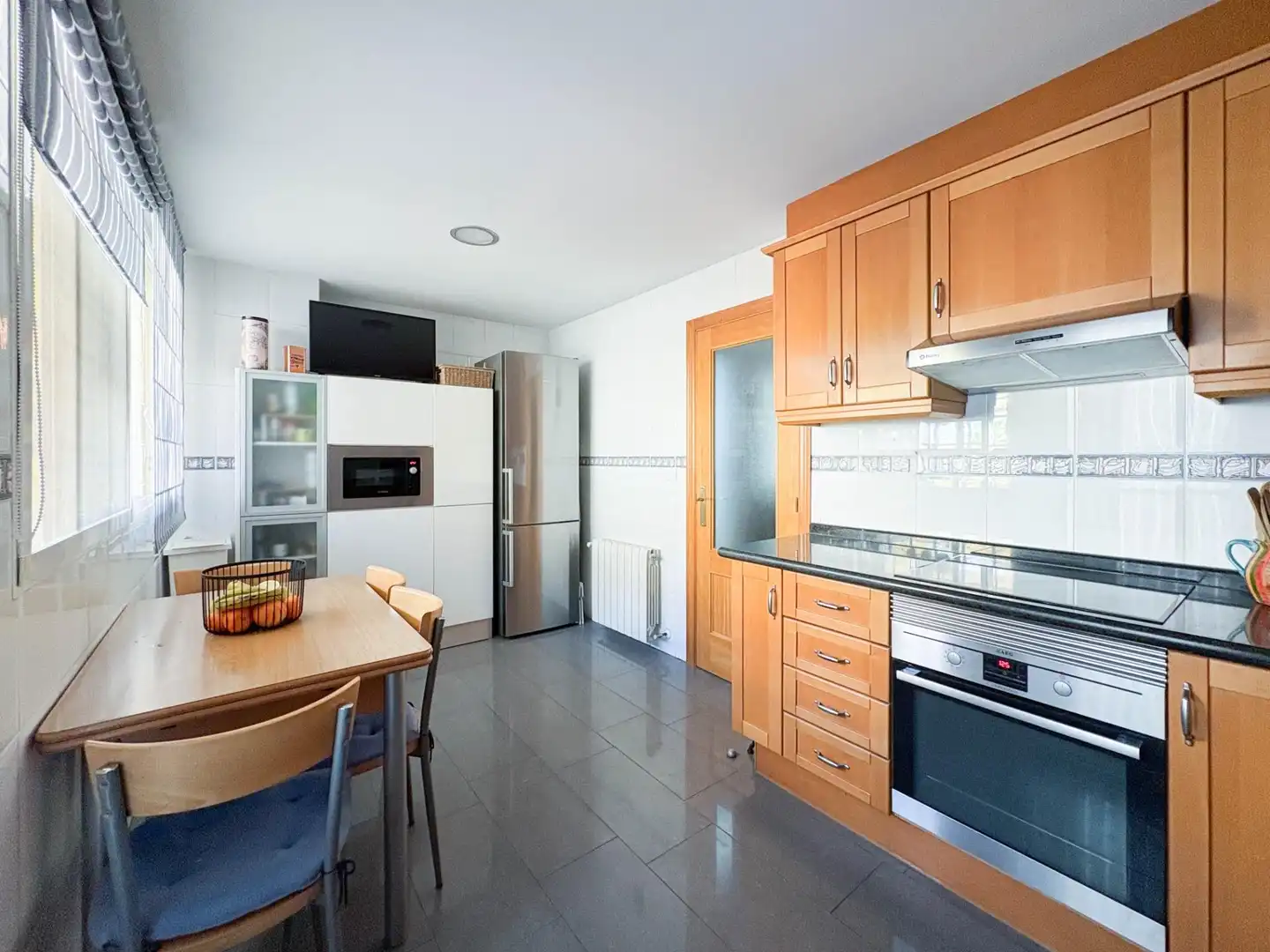 Cocina de Casa adosada en venta en Bétera con Aire acondicionado, Calefacción y Terraza