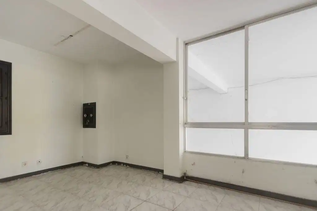 Industrial buildings for sale in Outeiro de Rei