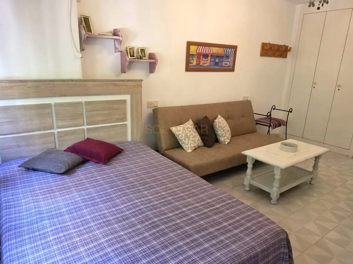 Habitación de Estudio en venta en Torremolinos con Aire acondicionado, Calefacción y Amueblado