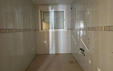 Foto 4 de Piso en venta en Los Santos de Maimona, Badajoz