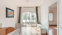 Exterior view of Flat for sale in  Barcelona Capital  with Air Conditioner, Heating and Balcony