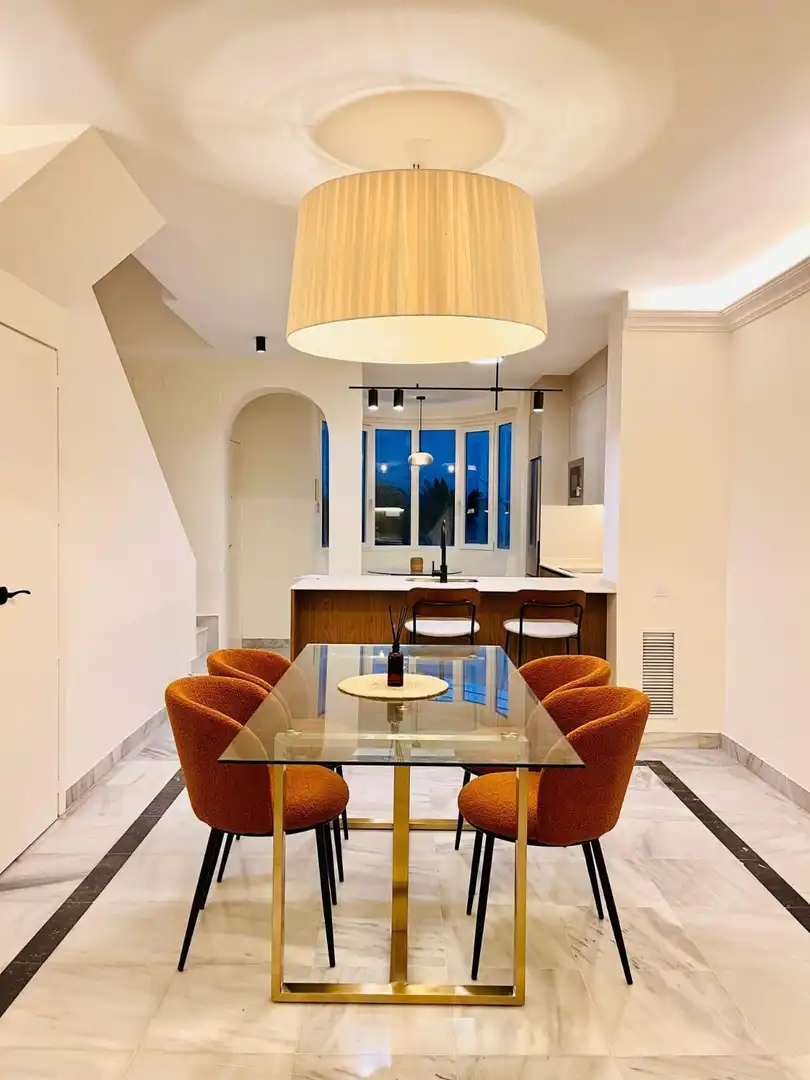 Esszimmer von Maisonette zum Verkauf in Marbella mit Klimaanlage, Heizung und Terrasse