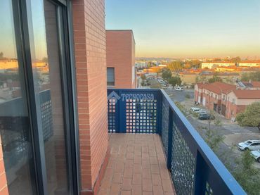 Piso con ascensor en venta en Sur