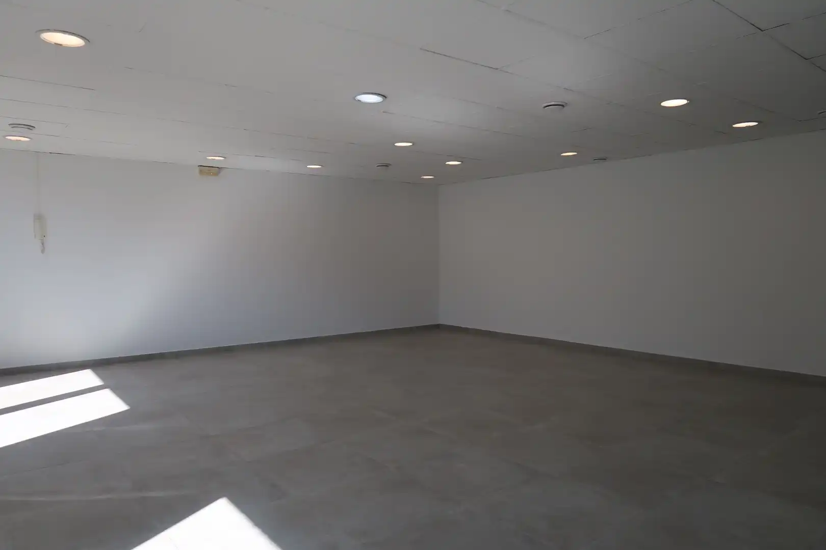 Business premises to rent in Major, imagen 4