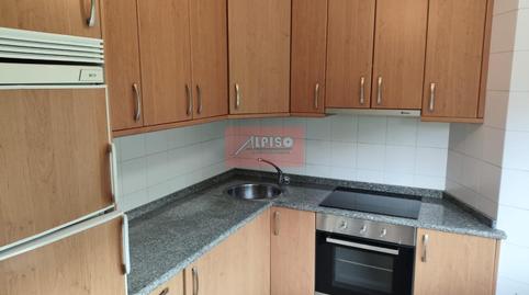 Photo 3 of Apartment for rent in Piñeiral, San Cibrao das Viñas, Ourense
