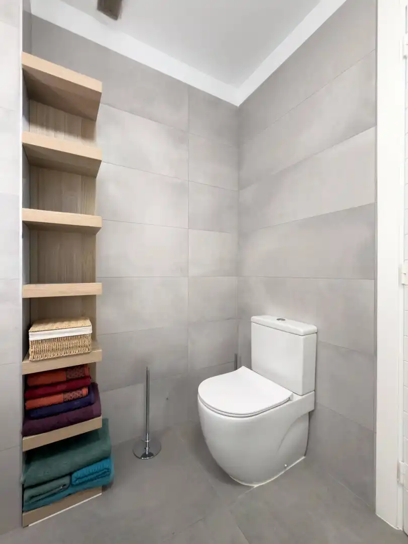 Bany de Apartament en venda en San Cristóbal de la Laguna amb Jardí privat, Terrassa i Piscina comunitària