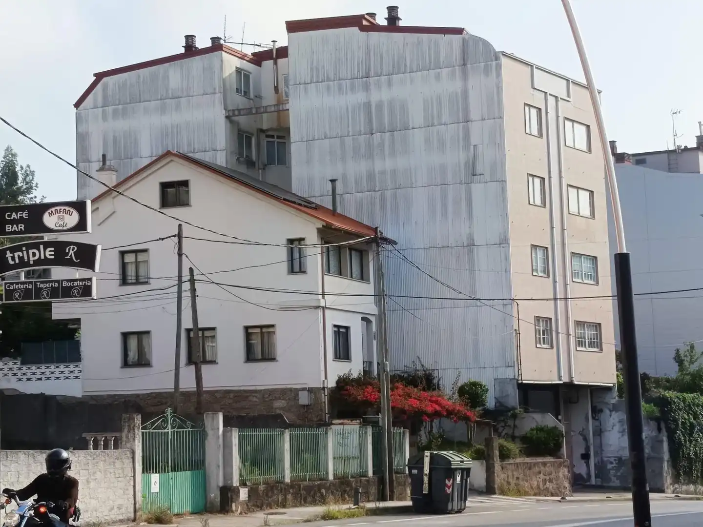 Vista exterior de Piso en venta en Poio con Amueblado