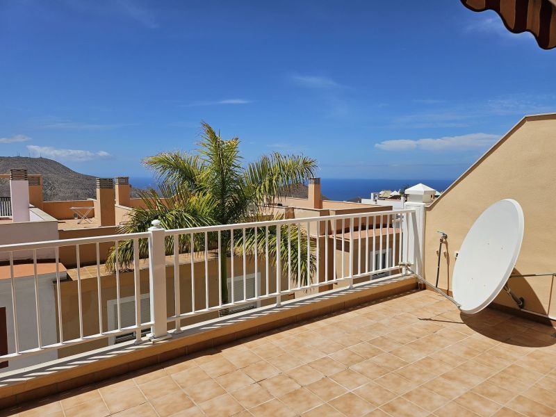Terrace of Single-family semi-detached for sale in Arona