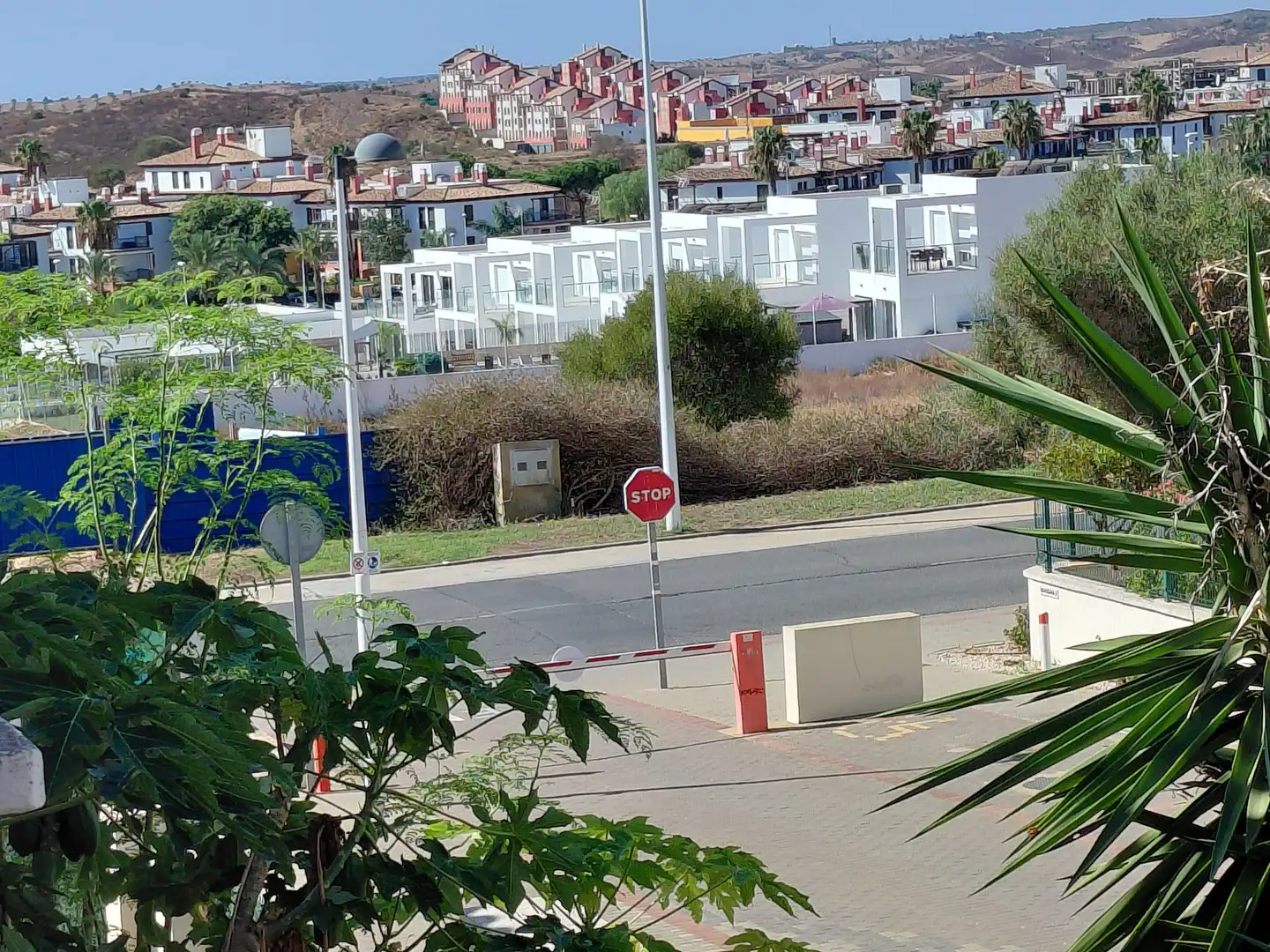 Casa a schiera con giardino in vendita a Calle MIGUEL DE UNAMUNO ,URBANIZACION , LOMAS DE ES, imagen 2