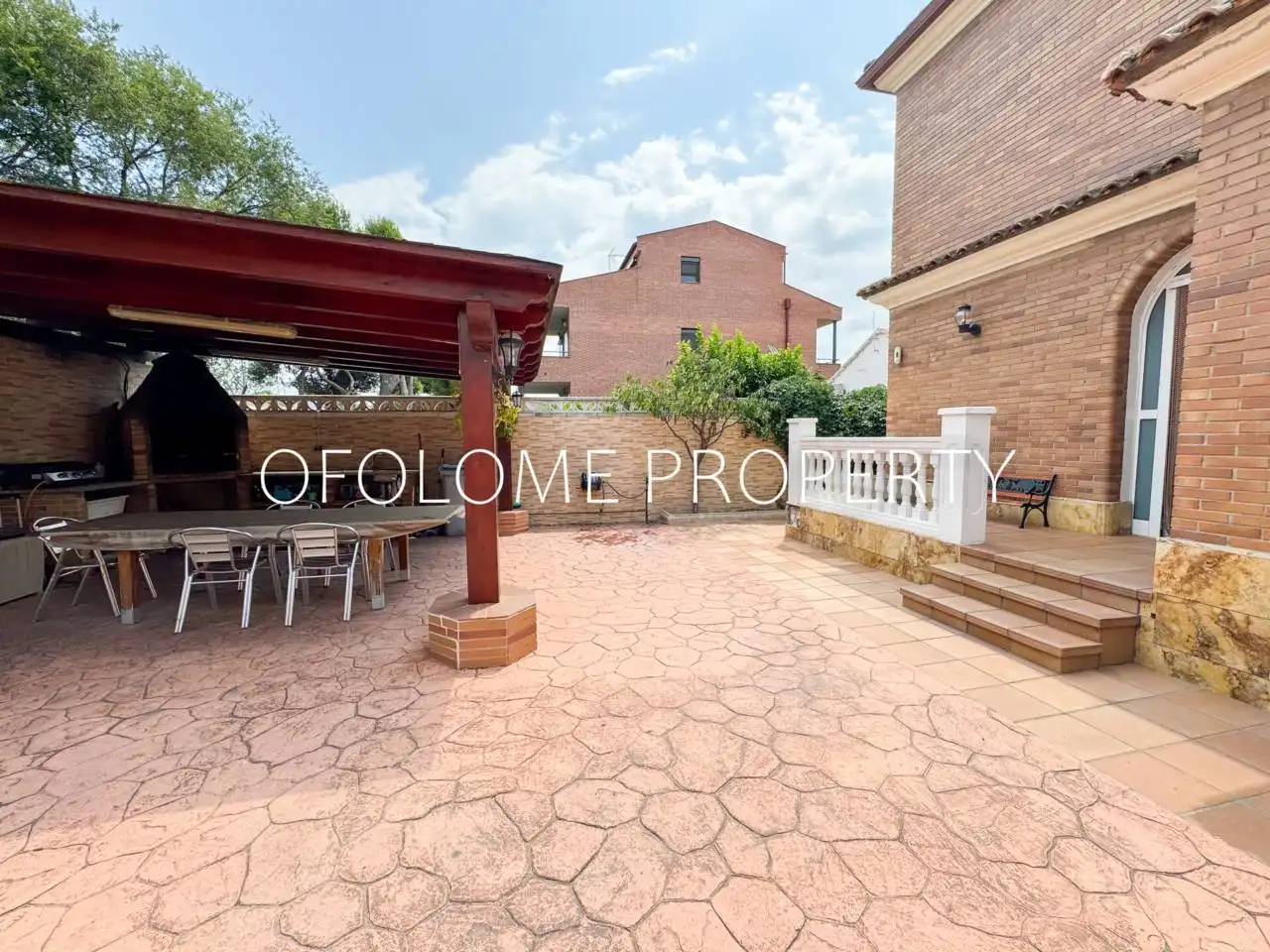 Vista exterior de Casa o chalet en venta en Santa Perpètua de Mogoda con Aire acondicionado, Calefacción y Jardín privado