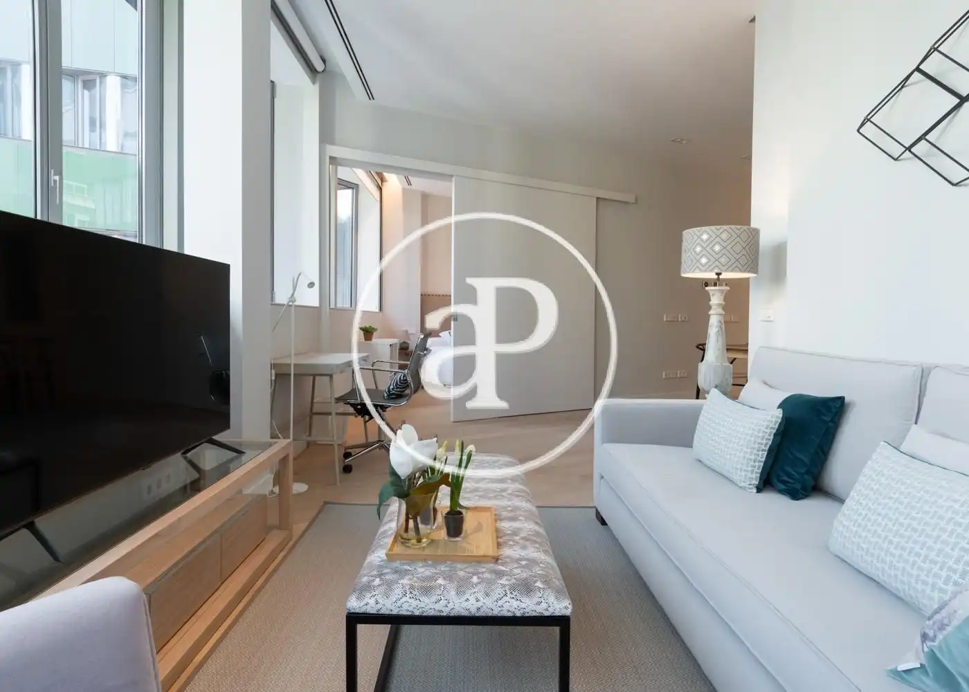 Wohnzimmer von Wohnung zur Miete in Madrid mit Klimaanlage, Heizung und Privatgarten