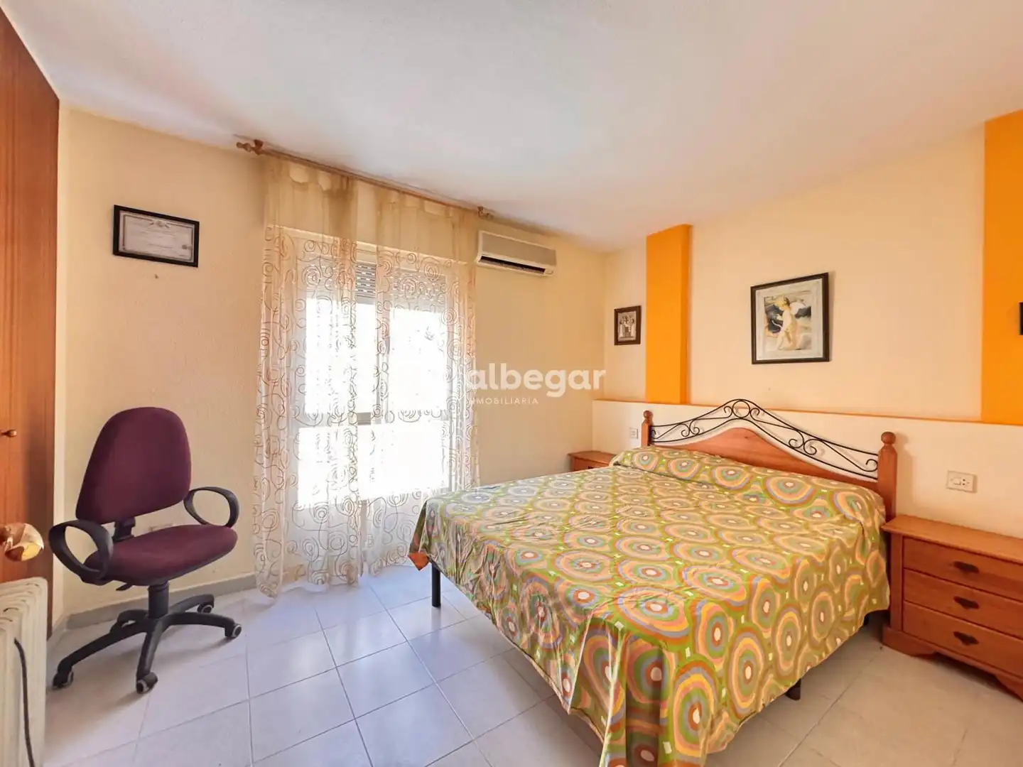 Dormitori de Casa adosada en venda en Alfafar amb Aire condicionat, Jardí privat i Terrassa