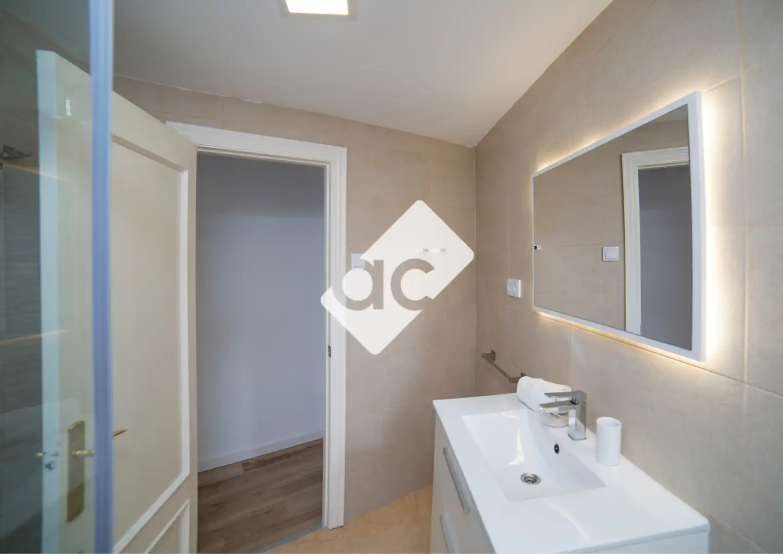 Bathroom of Flat for rent in Rascanya