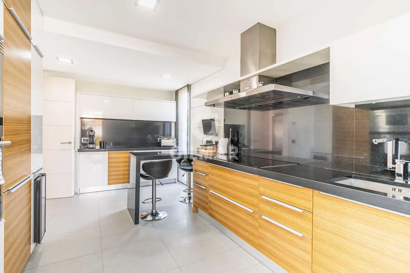 Casa adosada en venta en Valdemarín