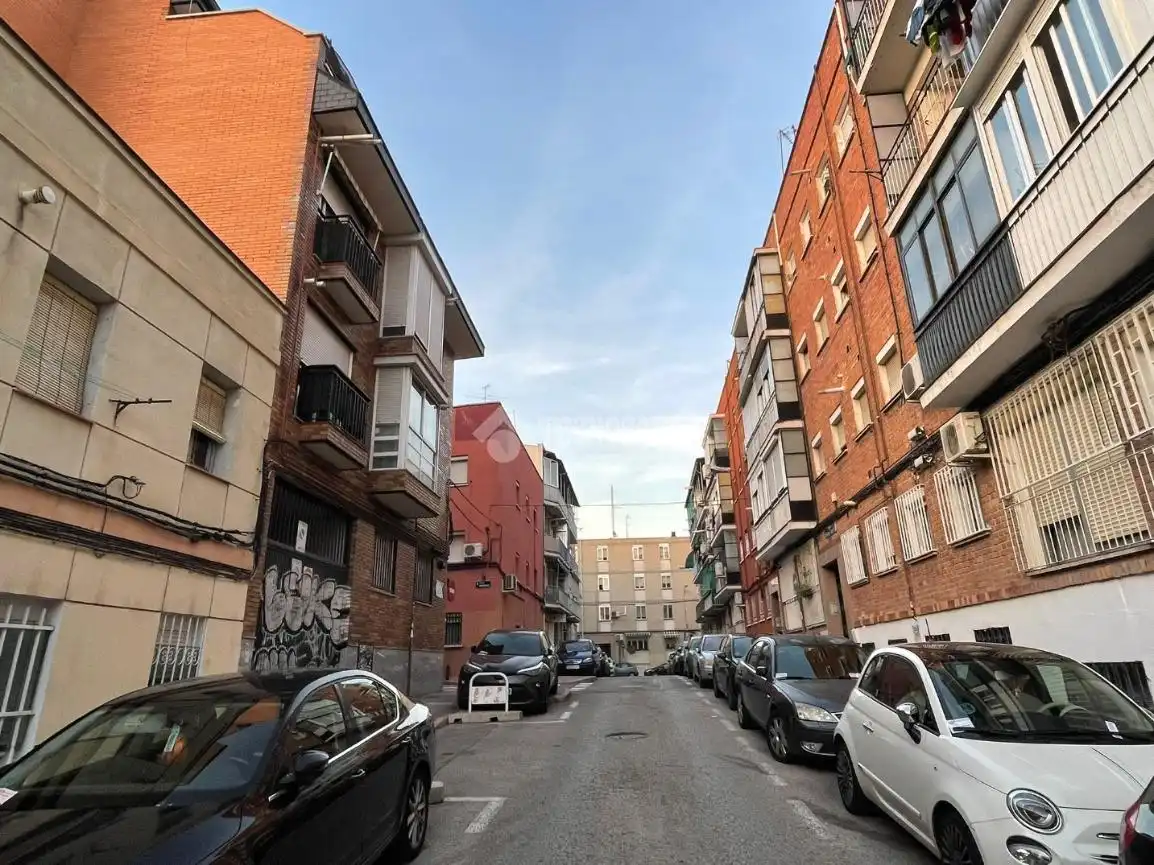 Außenansicht von Wohnung zum Verkauf in Madrid mit Heizung und Terrasse