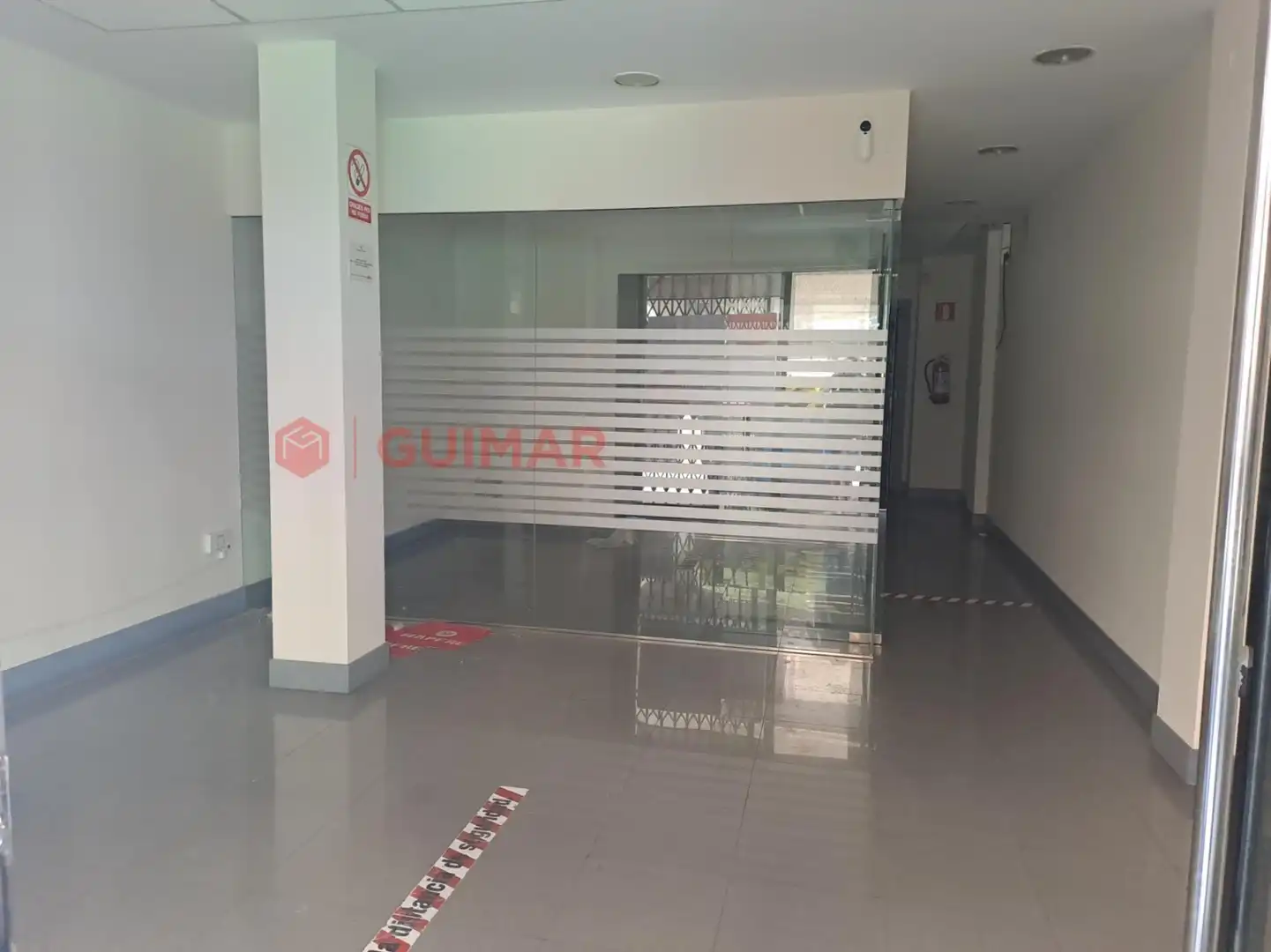 Business premises for sale in L´Hospitalet de Llobregat - Calle PUJOS DE