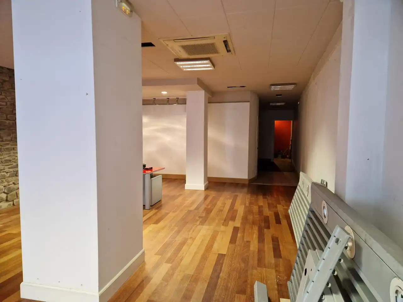 Local comercial en venda a Carrer dels Caputxins, imagen 9