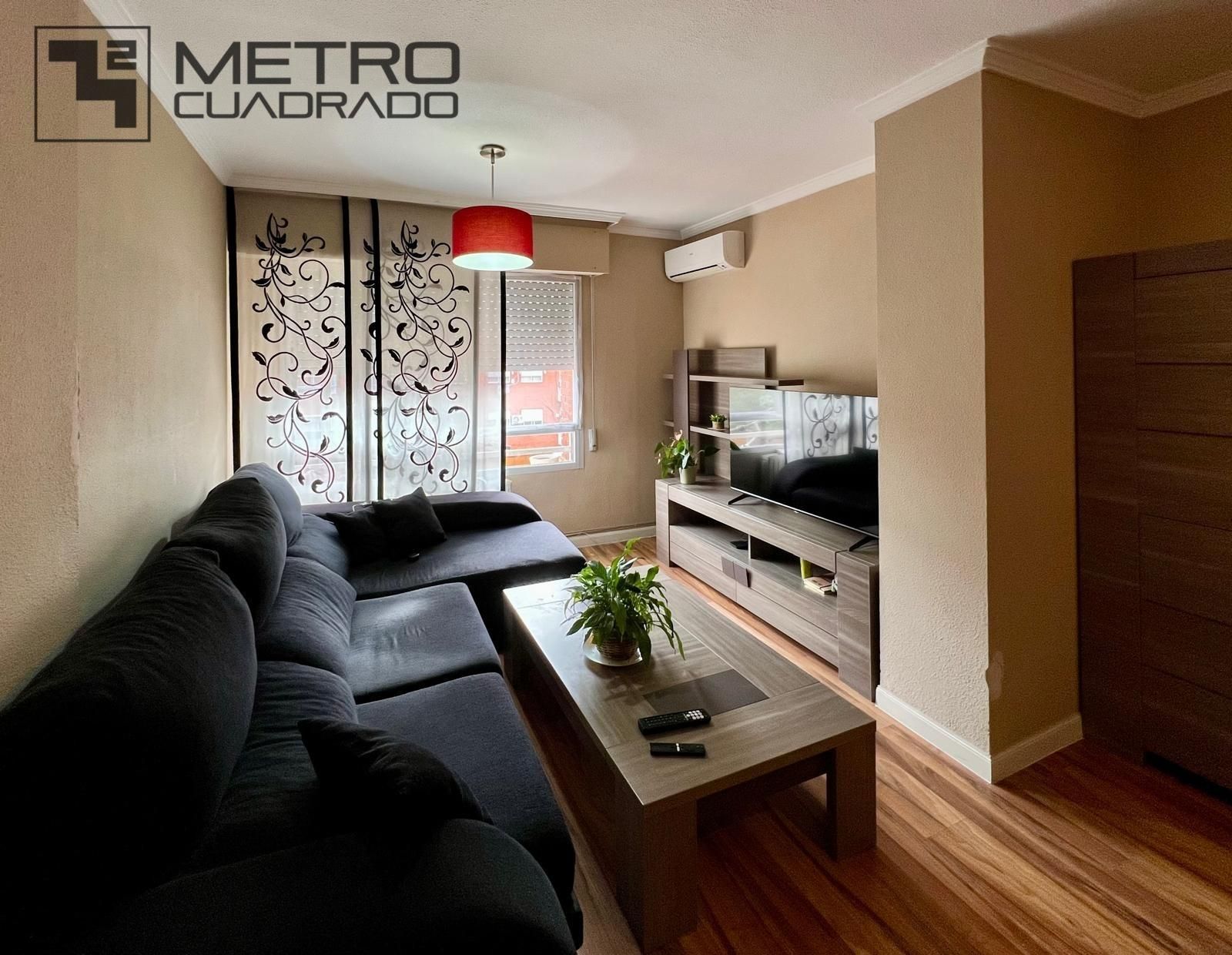 Living room of Flat to rent in Fuenlabrada  with Air Conditioner and Heating