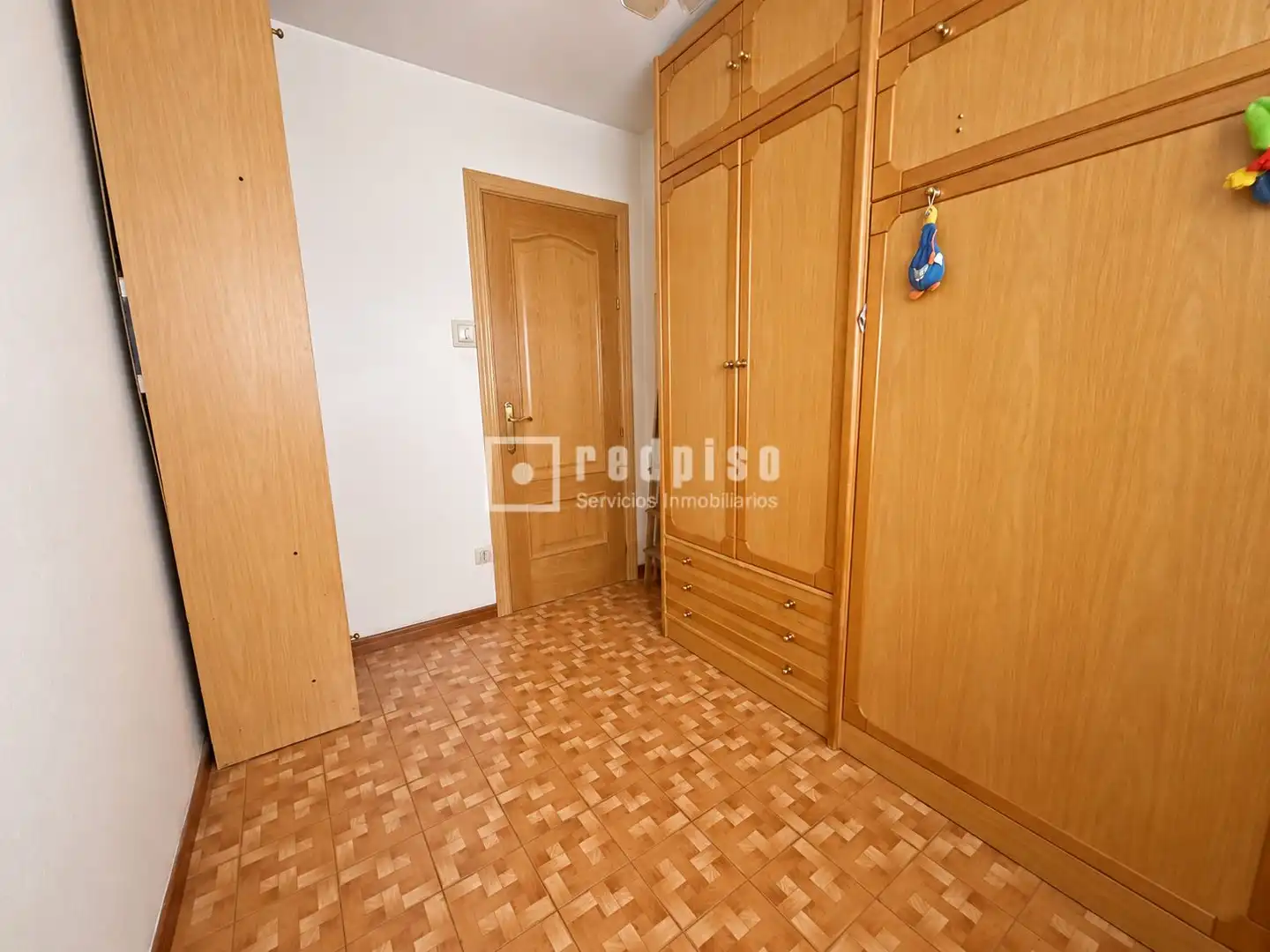 Piso con ascensor en venta en Plan Sur - Amistad, imagen 15