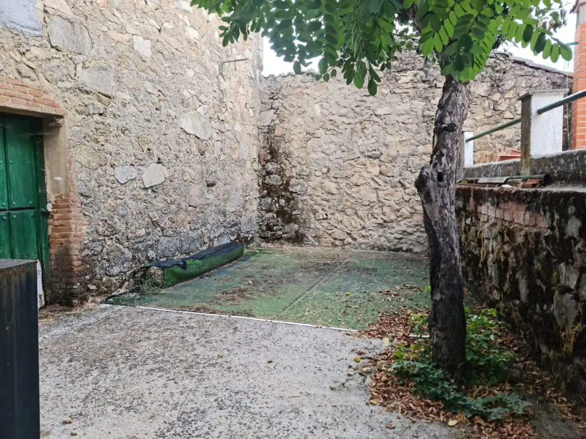 Jardín de Casa o chalet en venta en Navalperal de Pinares con Calefacción, Terraza y Trastero