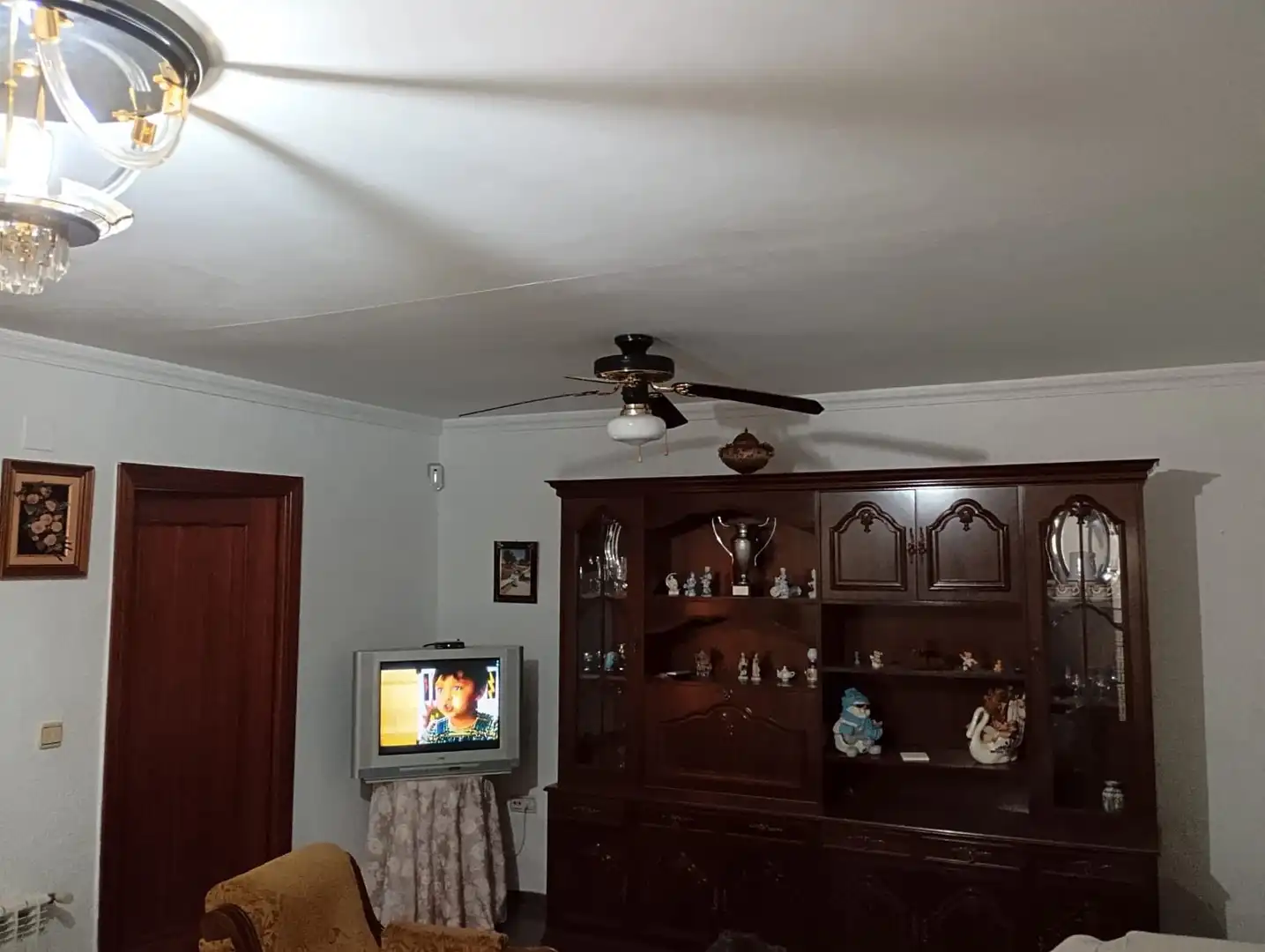 Sala d'estar de Casa adosada en venda en Las Mercedes - El Carmen