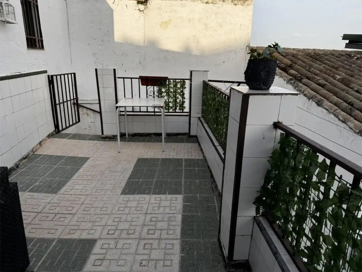 Terrassa de Planta baixa en venda en Monturque amb Aire condicionat, Rentadora i TV