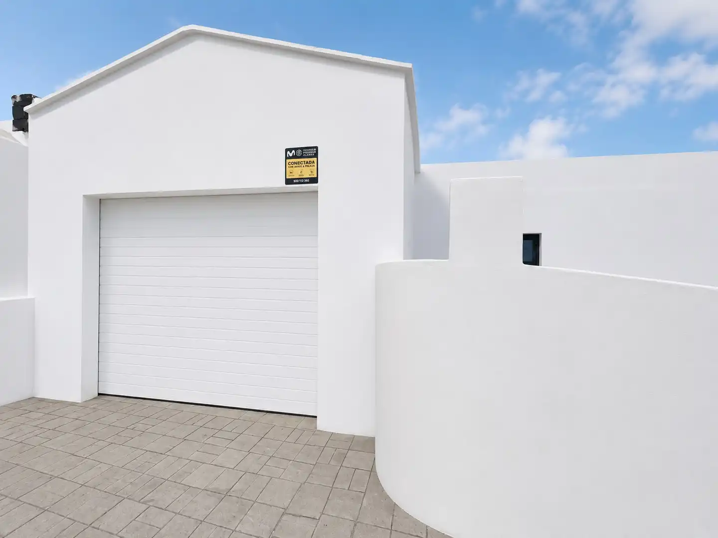 Vista exterior de Casa o chalet en venta en Teguise con Aire acondicionado, Jardín privado y Terraza