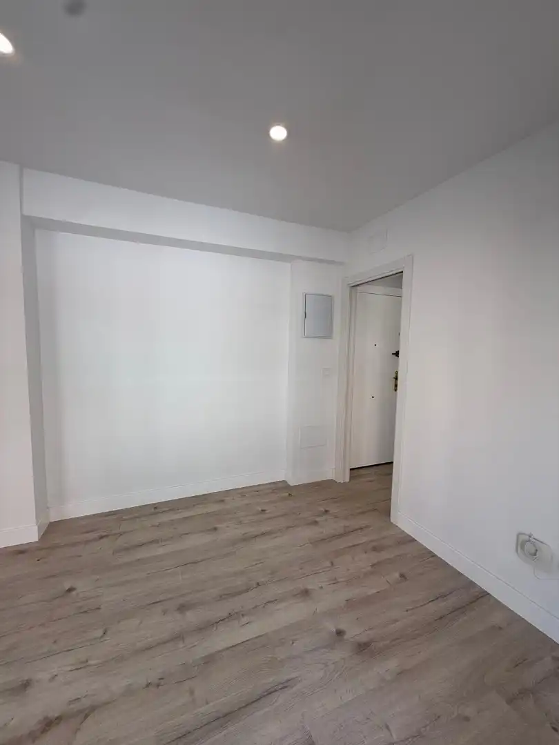 Flat for sale in Calle de la Mandarina, imagen 4