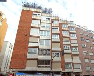 Exterior view of Flat for sale in León Capital   with Heating and Parquet flooring