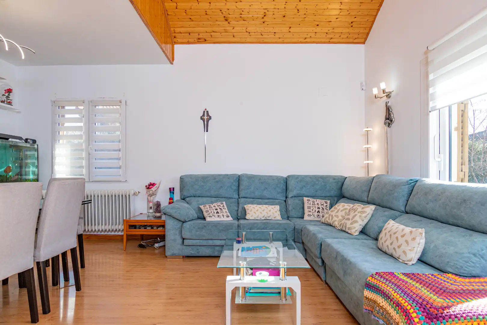 Sala de estar de Casa o chalet en venta en Manzanares El Real con Calefacción, Jardín privado y Amueblado