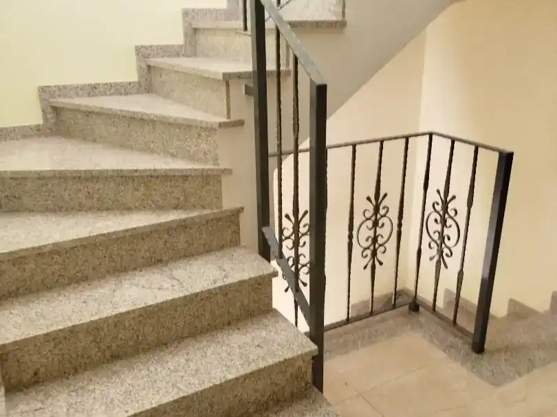 Maisonette zum Verkauf in Murcia mit Klimaanlage und Balkon