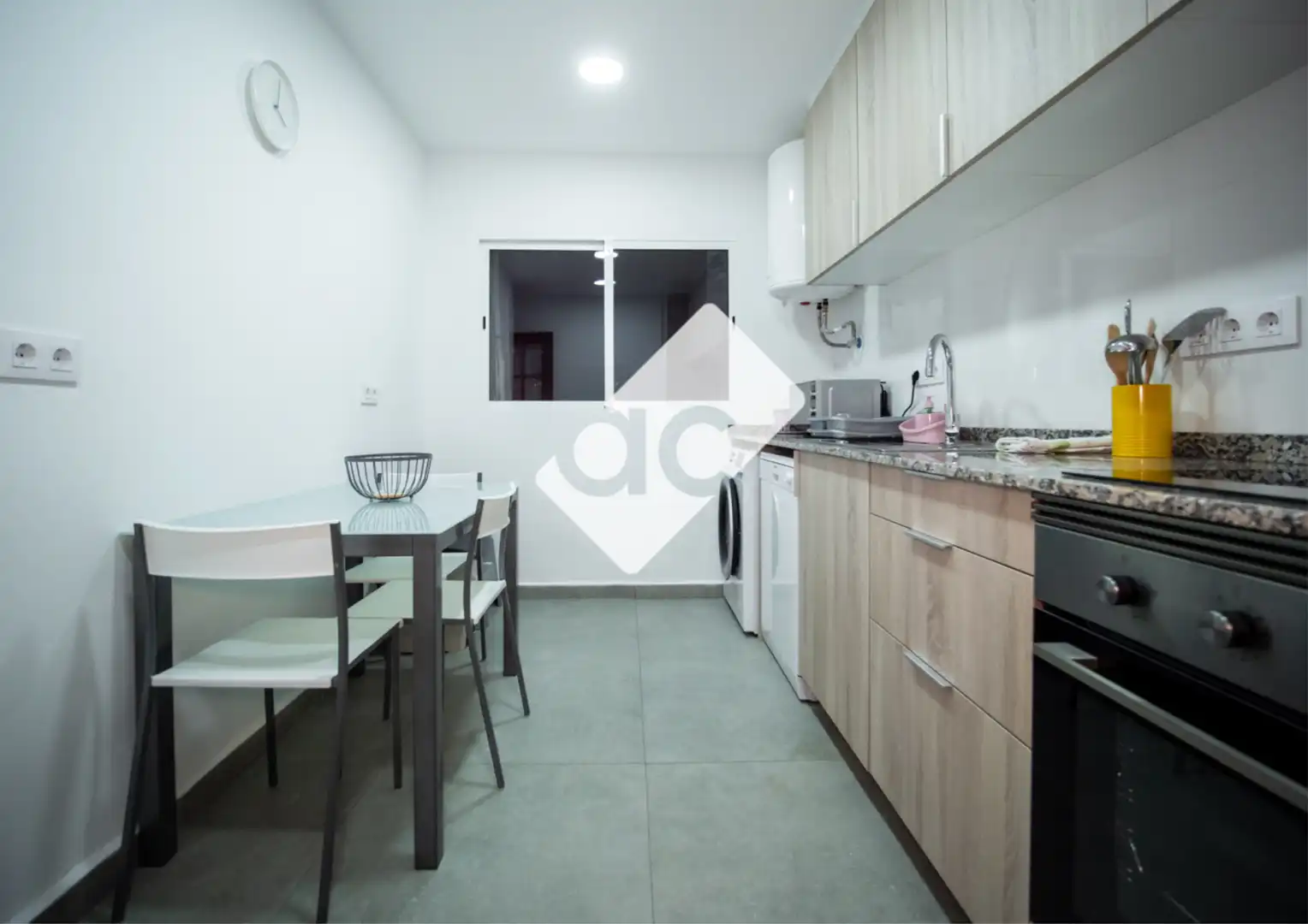 Cuina de Apartament de lloguer en Valencia amb Aire condicionat, Calefacció i Parquet