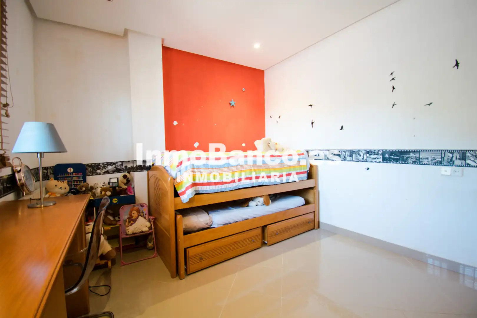 Habitación de Casa o chalet en venta en Chiva con Aire acondicionado, Calefacción y Jardín privado
