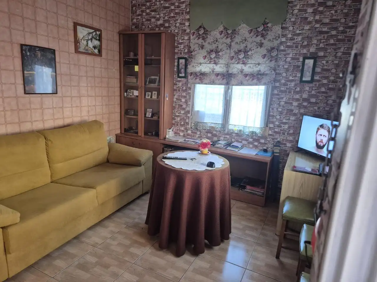 Living room of Study for sale in Pedro Muñoz