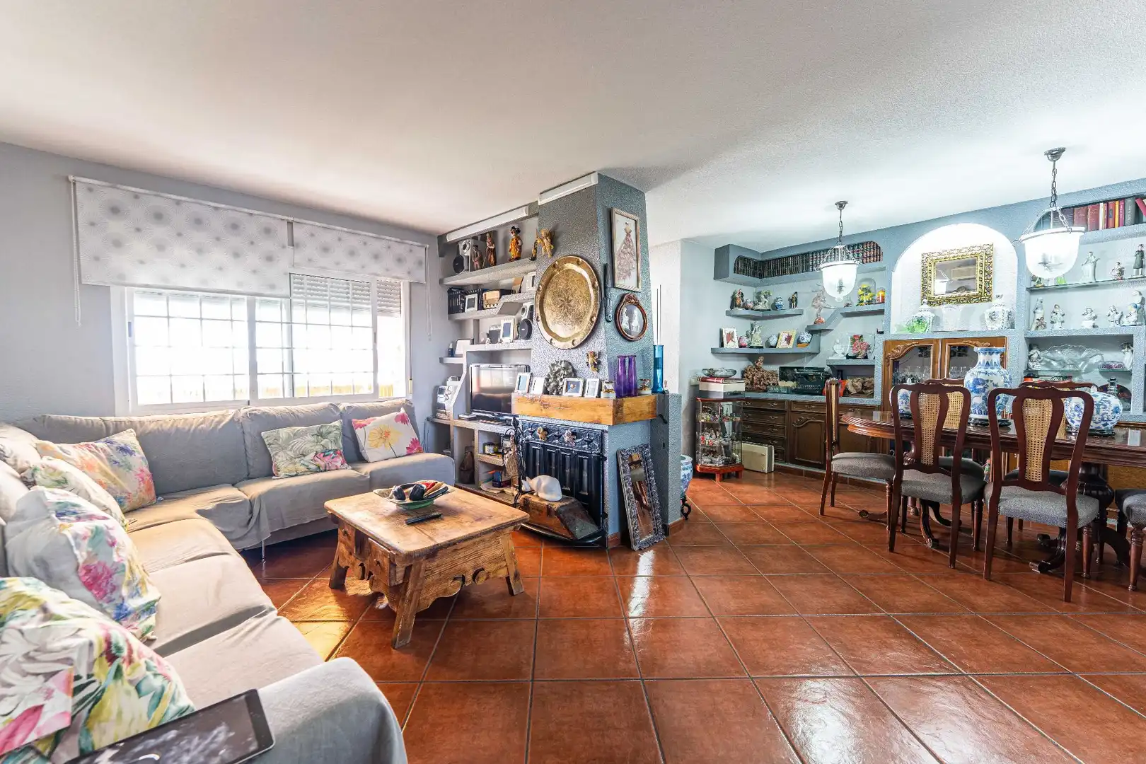 Sala d'estar de Casa o xalet en venda en Getafe amb Aire condicionat, Calefacció i Jardí privat