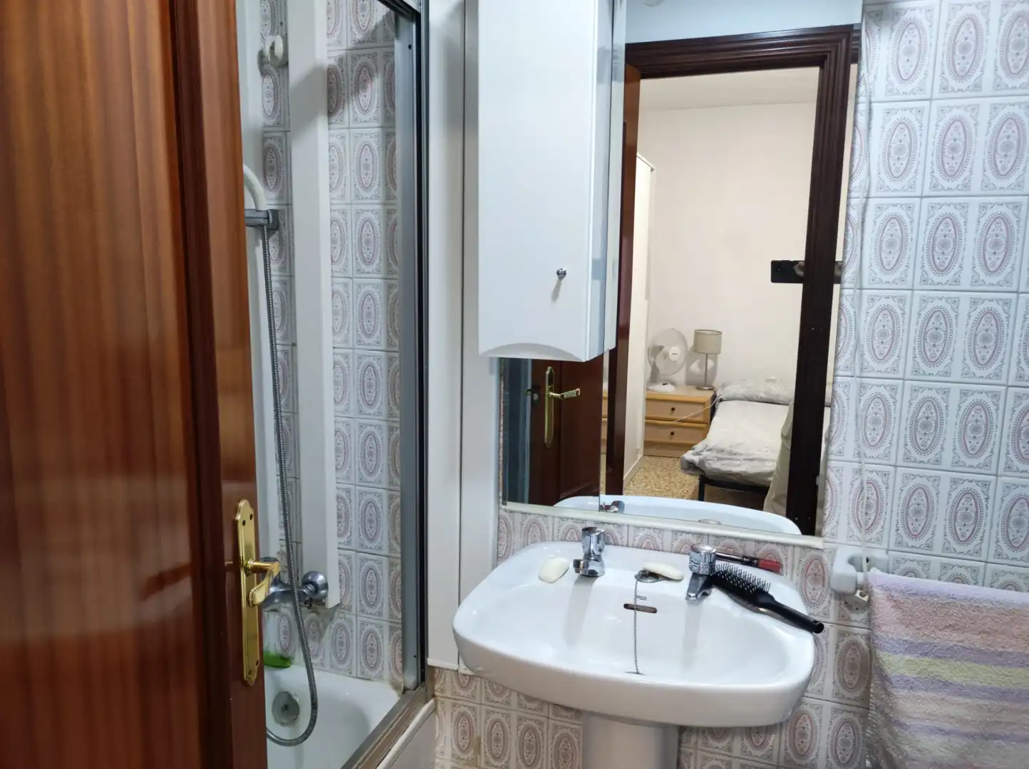 Baño de Piso para compartir en Carretera de Cádiz