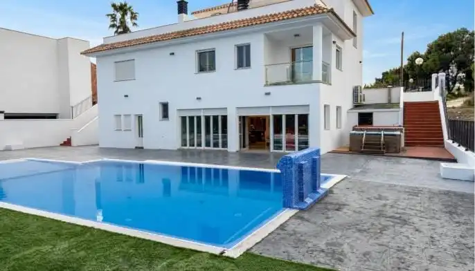 Detached house with terrace for sale in Calle Córdoba 17, imagen 8