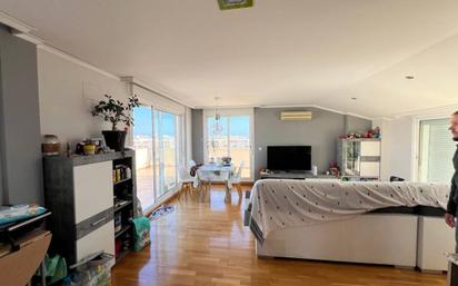 Sala d'estar de Dúplex en venda en Almazora / Almassora amb Aire condicionat, Terrassa i Traster